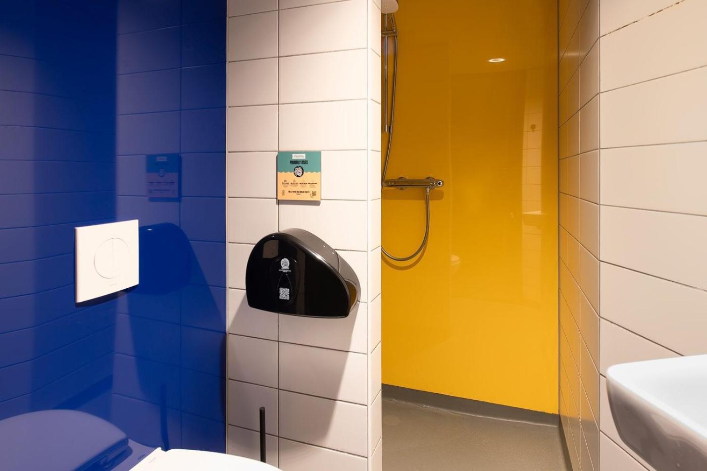 Six Person Room Private Bathroom Shower